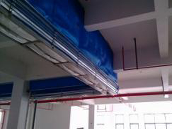 雙軌無(wú)機(jī)纖維特級(jí)防火卷簾折疊式